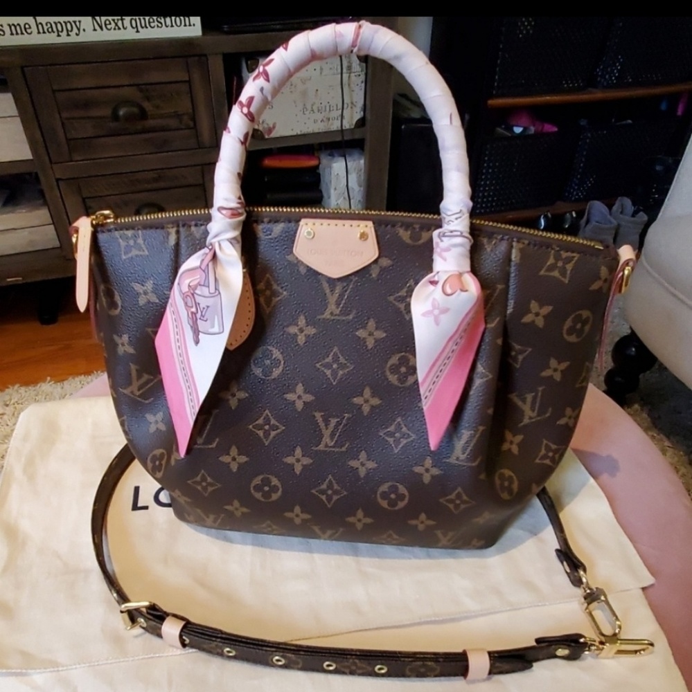 LV Turenne PM and Monogram Strap